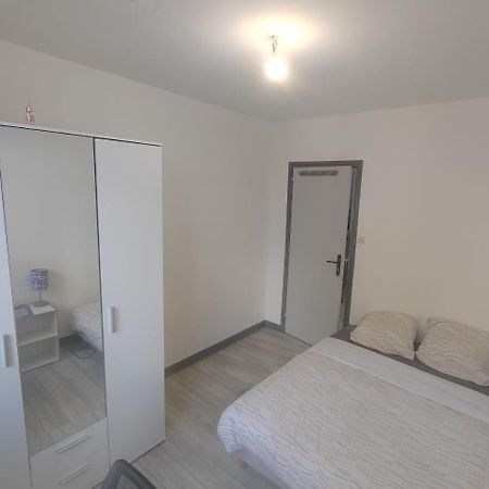 Une Chambre Dans Appartement Partage, Grenoble A 8 Min Du Centre-Ville Esterno foto
